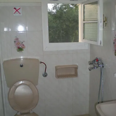 Katerina Studios Apartment *